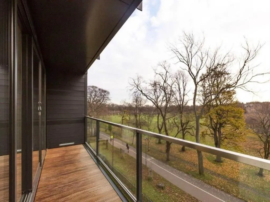 Stylish 2Br In Quartermile Balcony & Garden View location